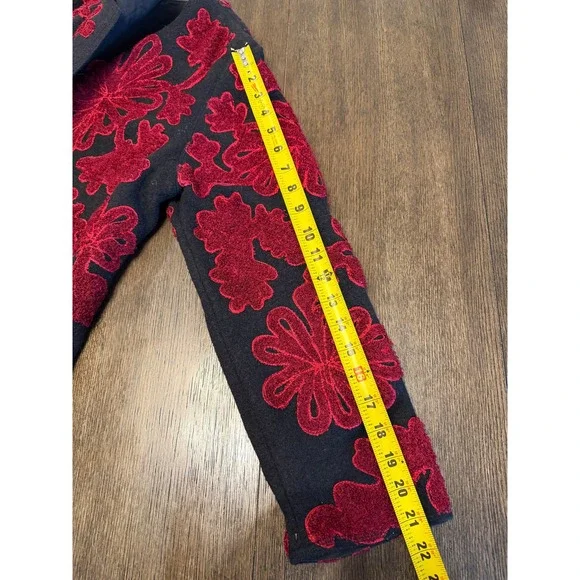 Chicos Design Black Red Floral Embroidered‎ Wool Blend Jacket Size 1 - Picture 7 of 8